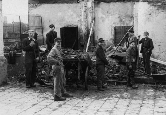 Zerstoerung innen-2@1x